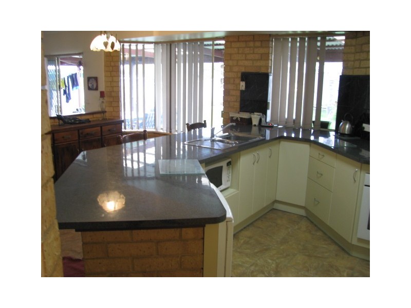 31 River Drive, Cape Burney WA 6532