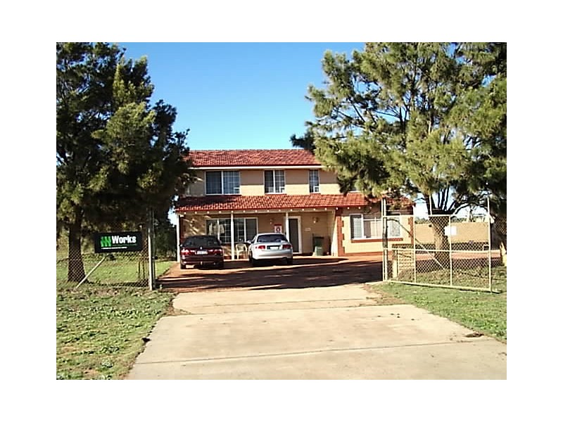 14 Allen Street, Geraldton WA 6530