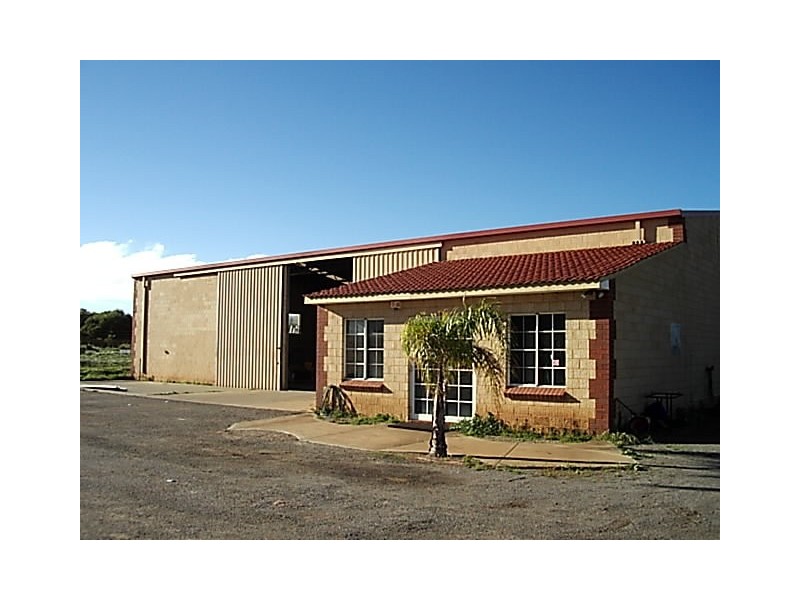 14 Allen Street, Geraldton WA 6530