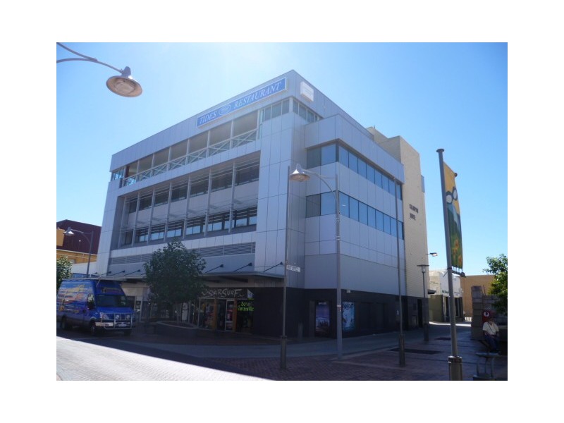 87 Marine Terrace, Geraldton WA 6530