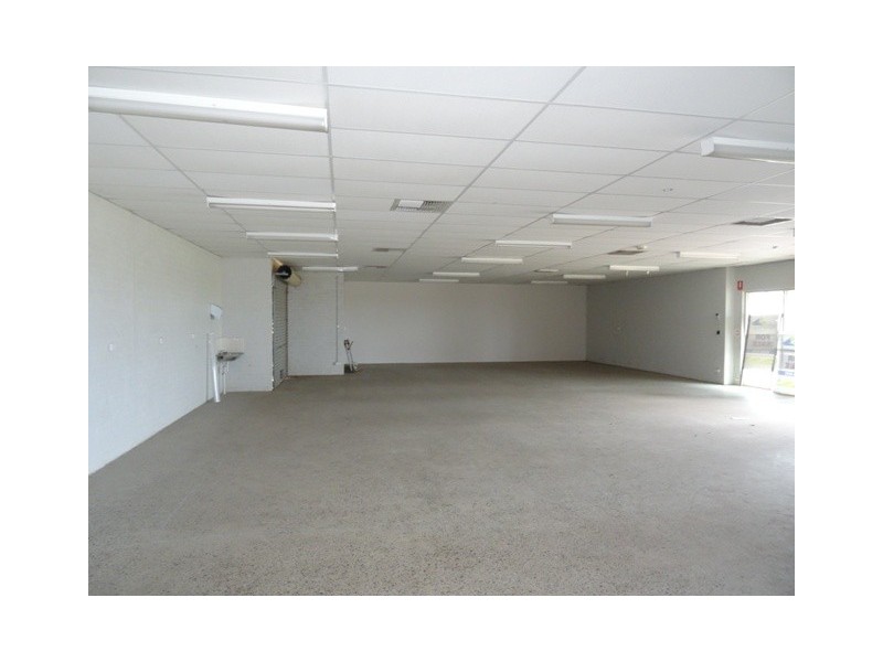 Unit 4/2 Oceanside Drive, Wandina WA 6530