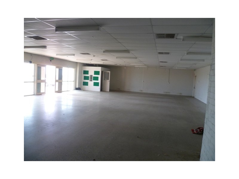 Unit 4/2 Oceanside Drive, Wandina WA 6530