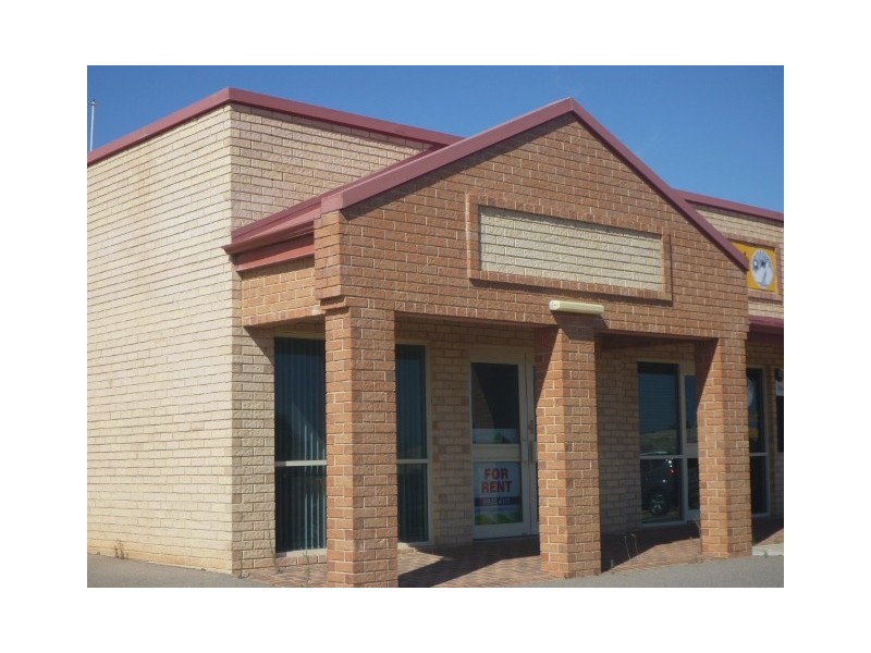 Unit 1/2 Oceanside Drive, Wandina WA 6530