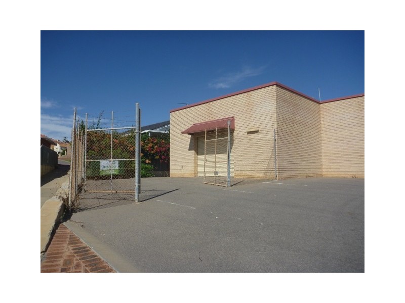 Unit 1/2 Oceanside Drive, Wandina WA 6530