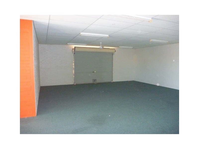 Unit 1/2 Oceanside Drive, Wandina WA 6530