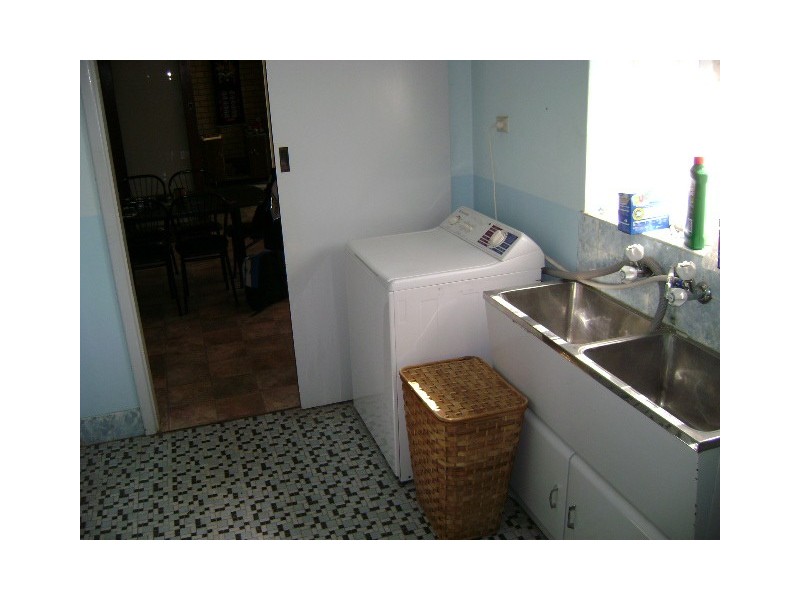 33 Hutchinson Street, Geraldton WA 6530