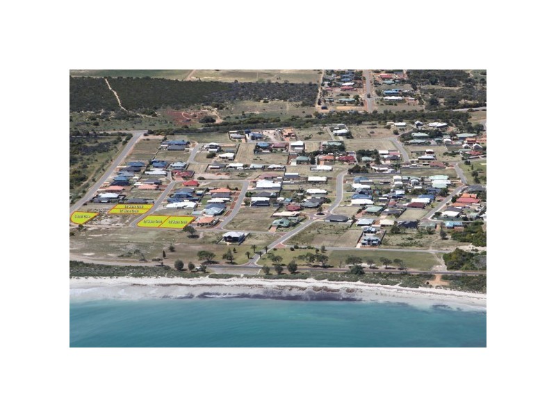 17 Wavecrest Circle, Drummond Cove WA 6532