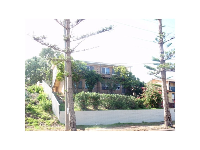 1-4/121 Durlacher Street, Geraldton WA 6530