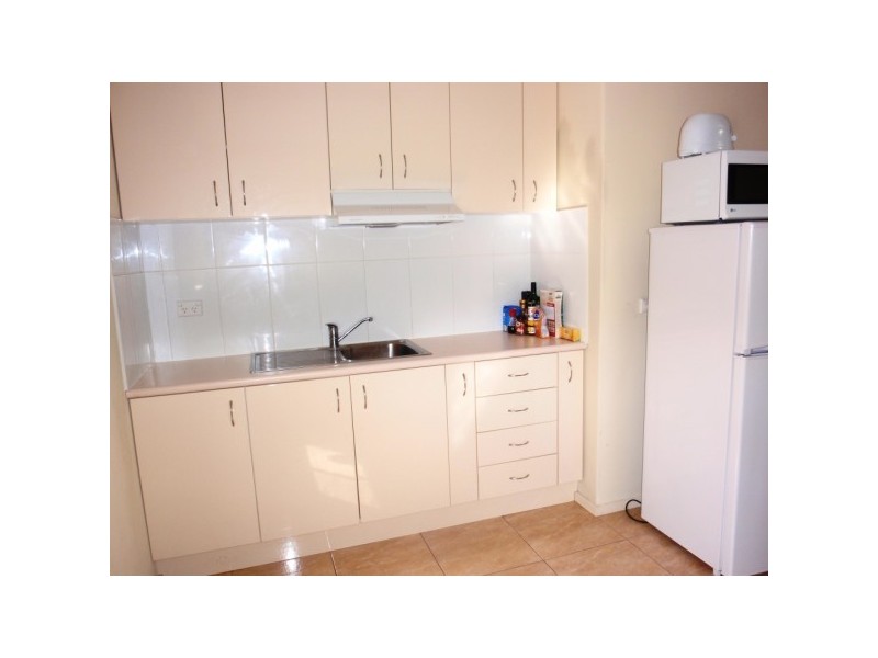 1-4/121 Durlacher Street, Geraldton WA 6530