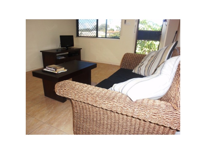 1-4/121 Durlacher Street, Geraldton WA 6530