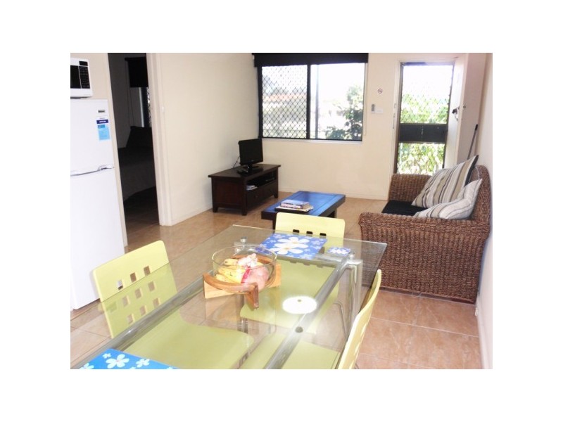 1-4/121 Durlacher Street, Geraldton WA 6530