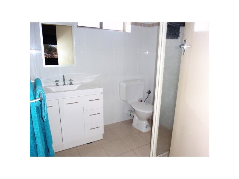 1-4/121 Durlacher Street, Geraldton WA 6530