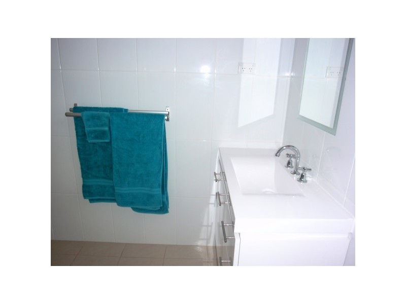 1-4/121 Durlacher Street, Geraldton WA 6530