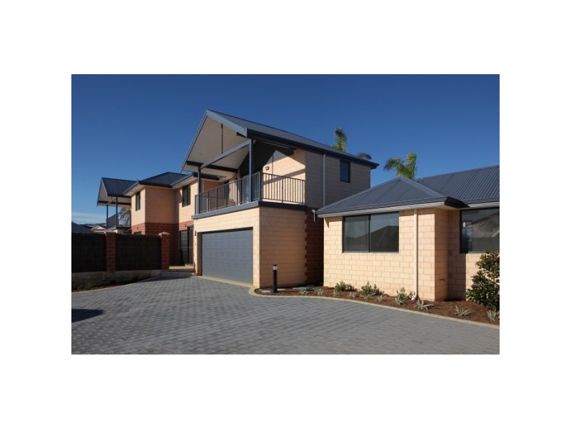 14/2 McDermott Avenue, Wandina WA 6530