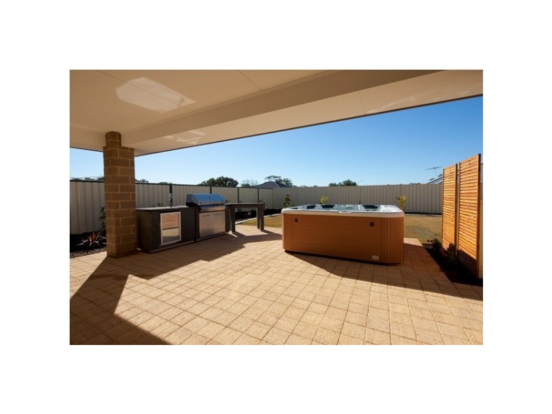 22 Pope Street, Geraldton WA 6530