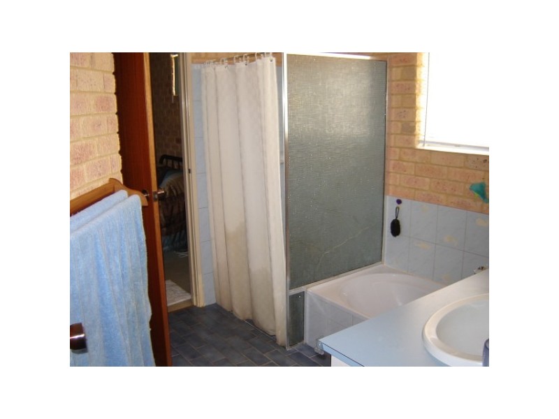 30 Kultown Drive, Waggrakine WA 6530