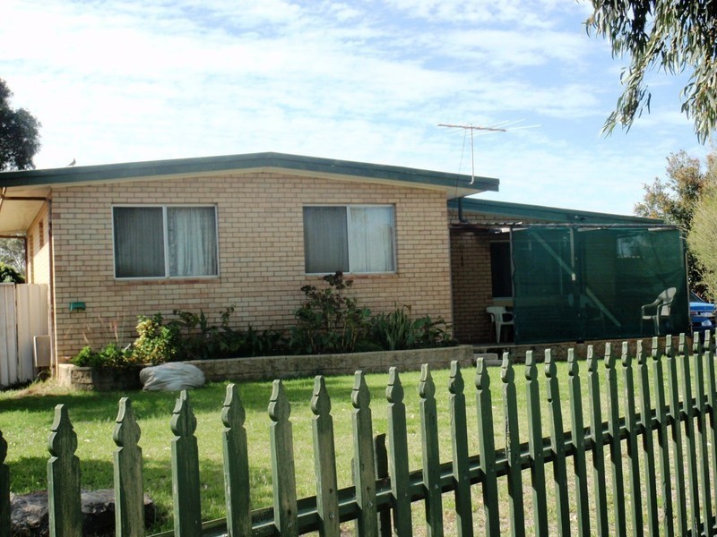 1 Heal Close, Spalding WA 6530