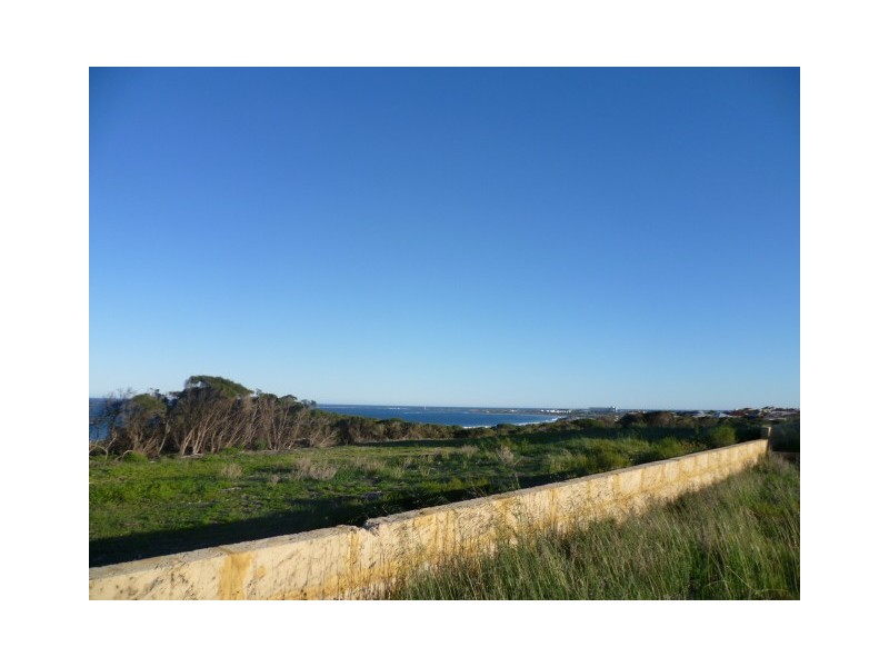 26 Silvery Wave Vista, Wandina WA 6530