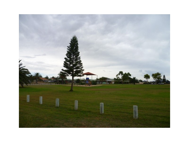 33 Parkvista Square, Drummond Cove WA 6532