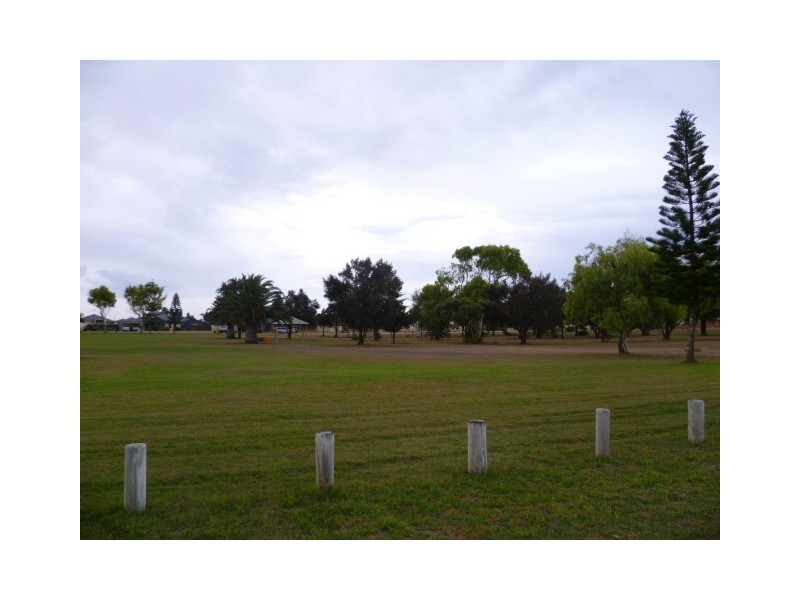 33 Parkvista Square, Drummond Cove WA 6532