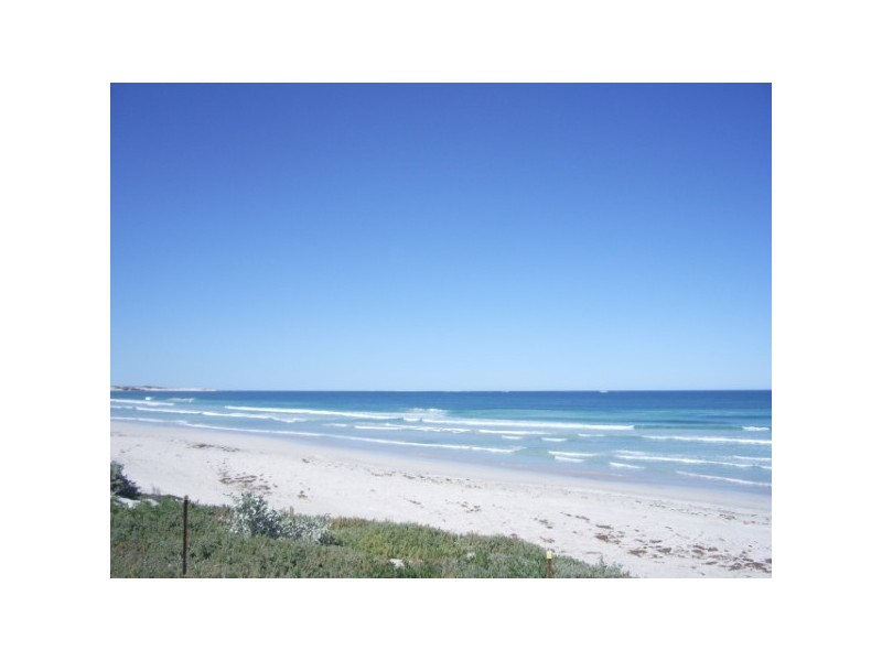 18 Batavia Place, Mahomets Flats WA 6530