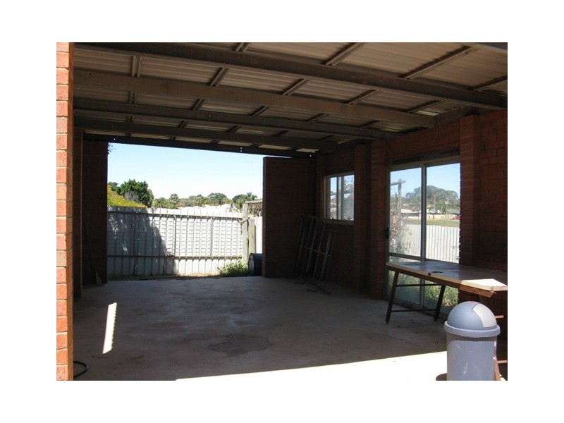 20 Broadfield Close, Utakarra WA 6530