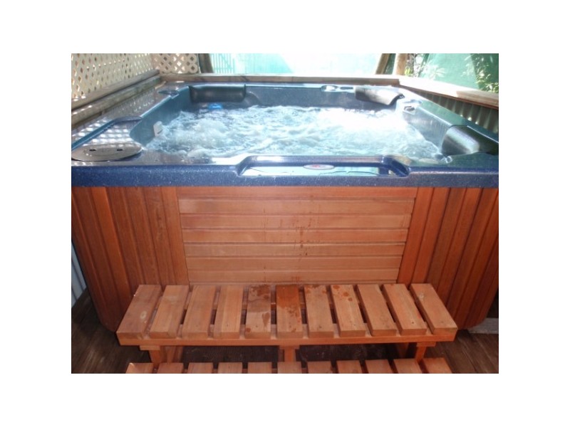 16 Whitfield Street, Beachlands WA 6530