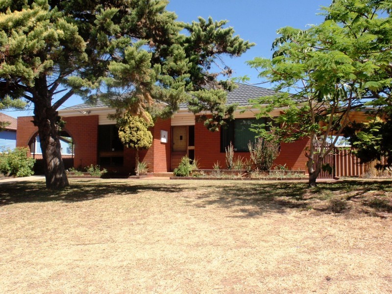 29 Conway Street, Beachlands WA 6530