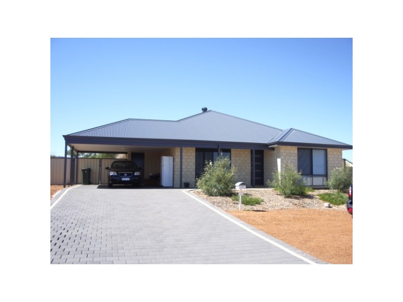 24 Ego Creek Loop, Waggrakine WA 6530