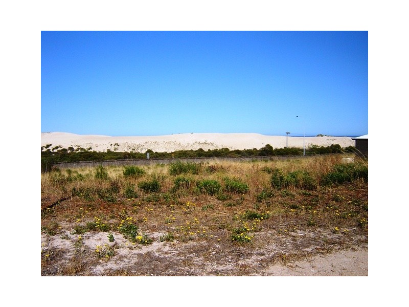 24 Evana Terrace, Wandina WA 6530