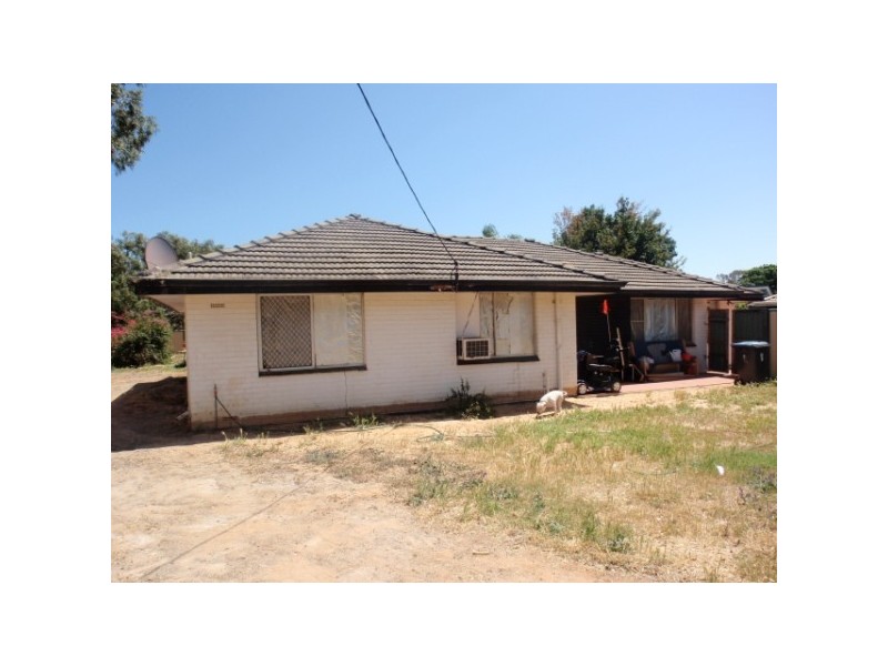 131 Railway Street, Bluff Point WA 6530