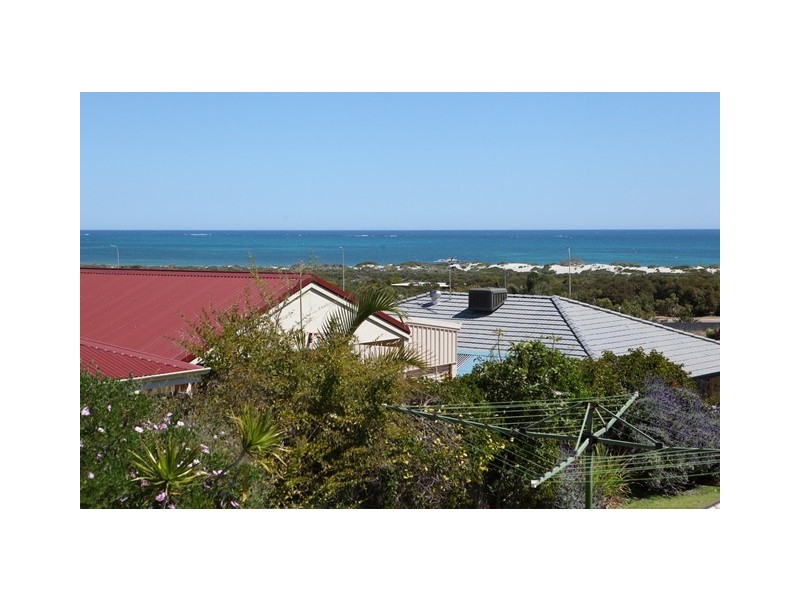 12 Conch Rise, Wandina WA 6530