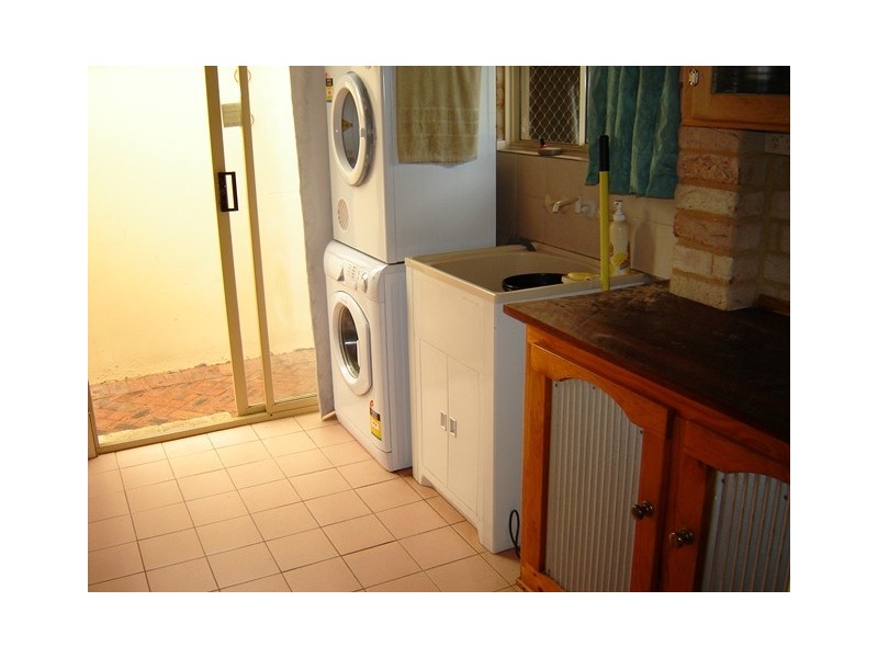 83 Francis Street, Beachlands WA 6530