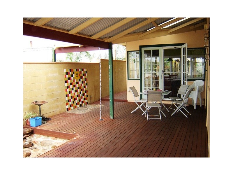 83 Francis Street, Beachlands WA 6530