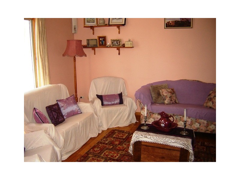 222 First Street, Wonthella WA 6530