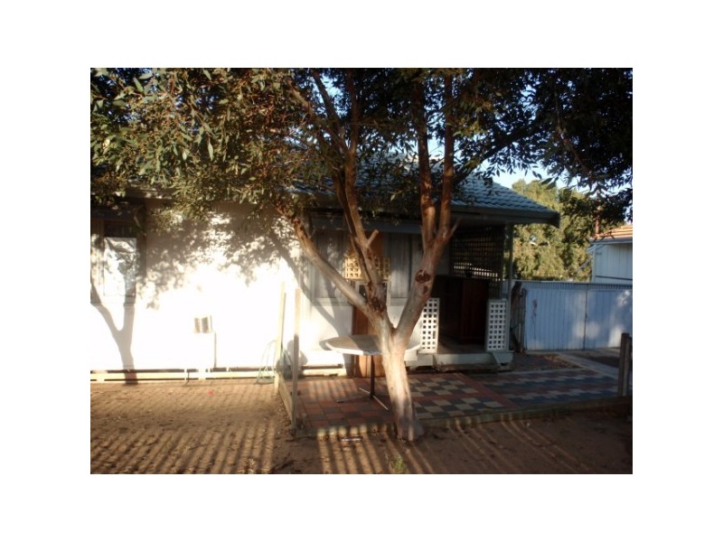 9 Felicia Street, Rangeway WA 6530