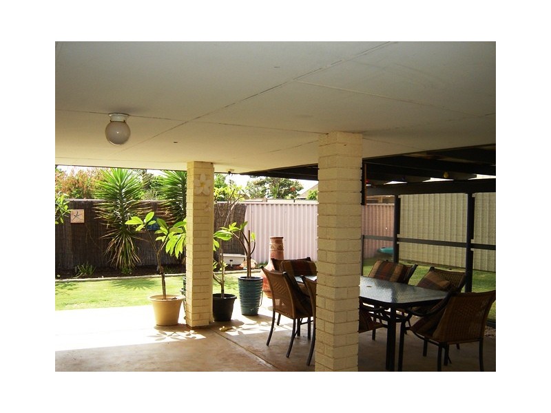 278B Sixth Street, Wonthella WA 6530