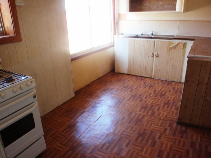 255 Sixth Street, Wonthella WA 6530