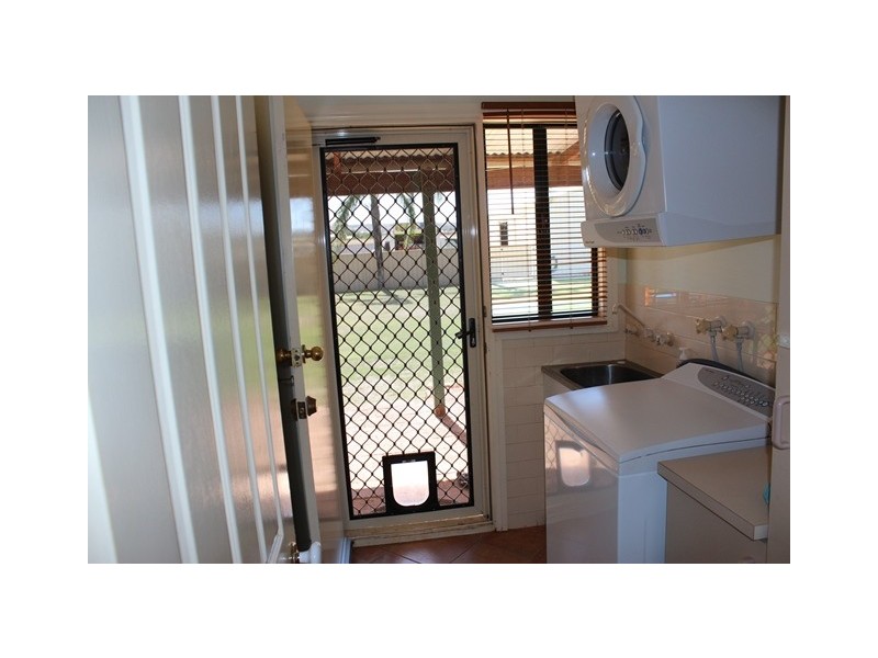 106 Beattie Road, Waggrakine WA 6530