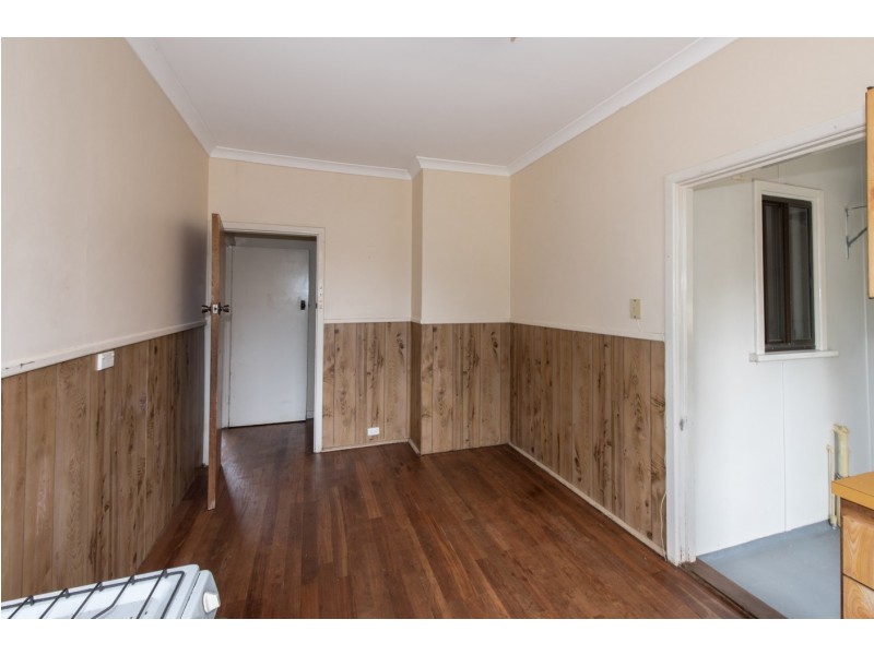 2 Zamia Street, Rangeway WA 6530