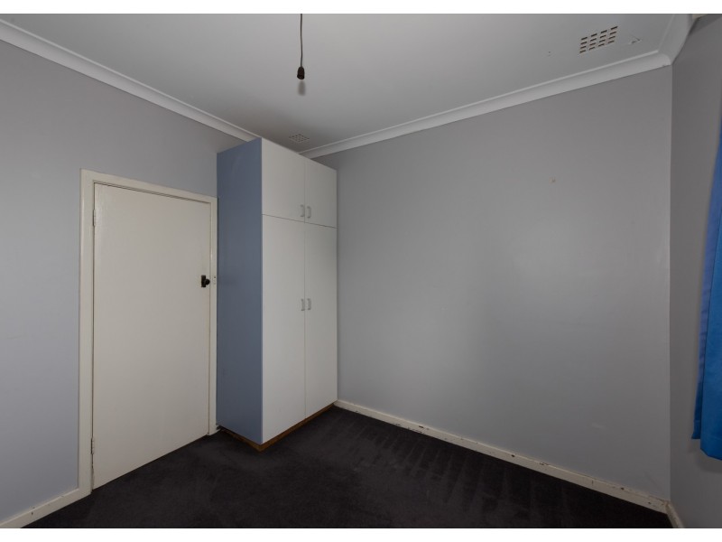 2 Zamia Street, Rangeway WA 6530