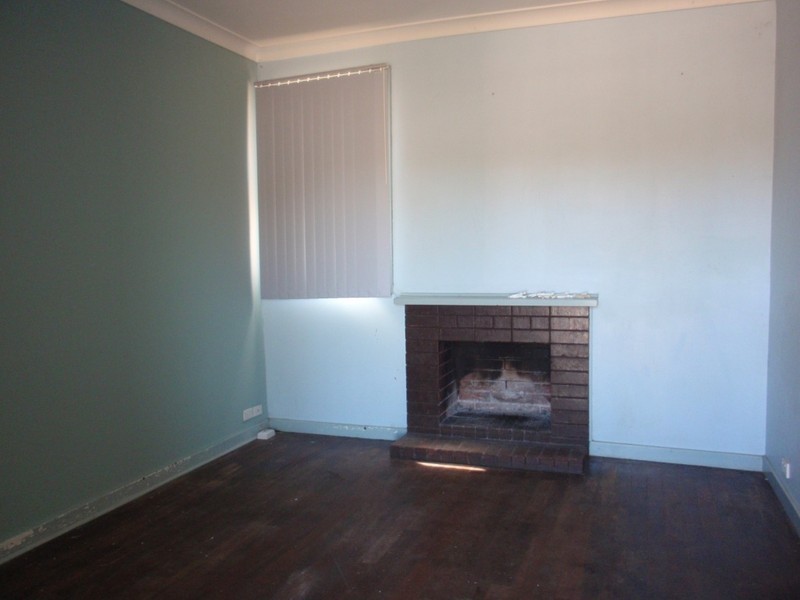 317 Banksia Street, Rangeway WA 6530