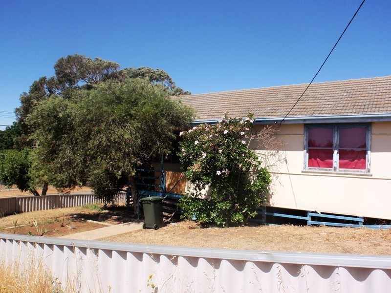 317 Banksia Street, Rangeway WA 6530