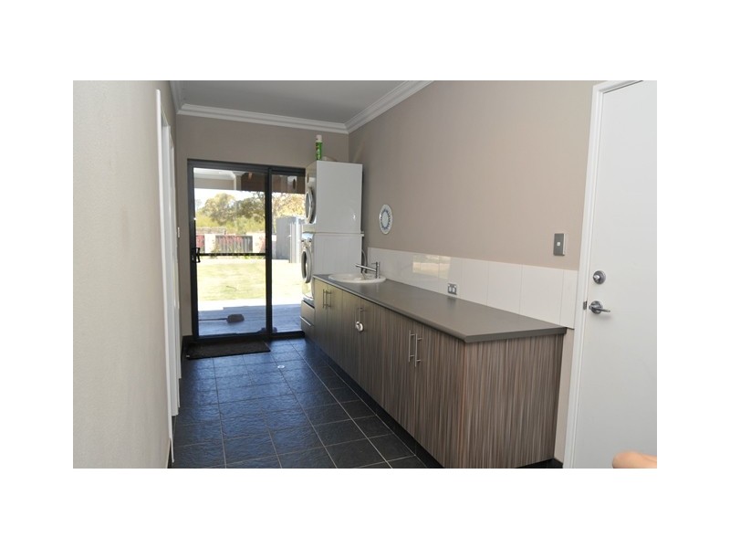 183 Drovers Lane, Walkaway WA 6528