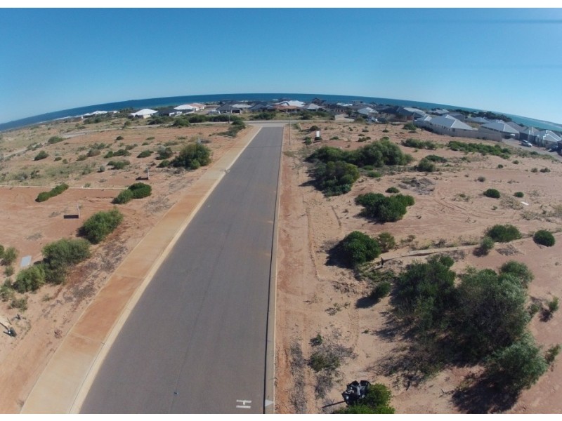 12 Lugger Outlook, Glenfield WA 6532