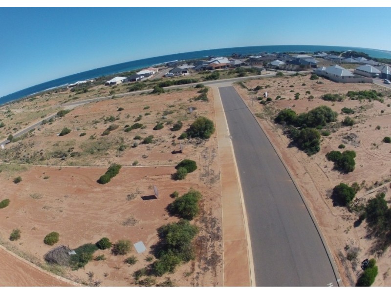 12 Lugger Outlook, Glenfield WA 6532