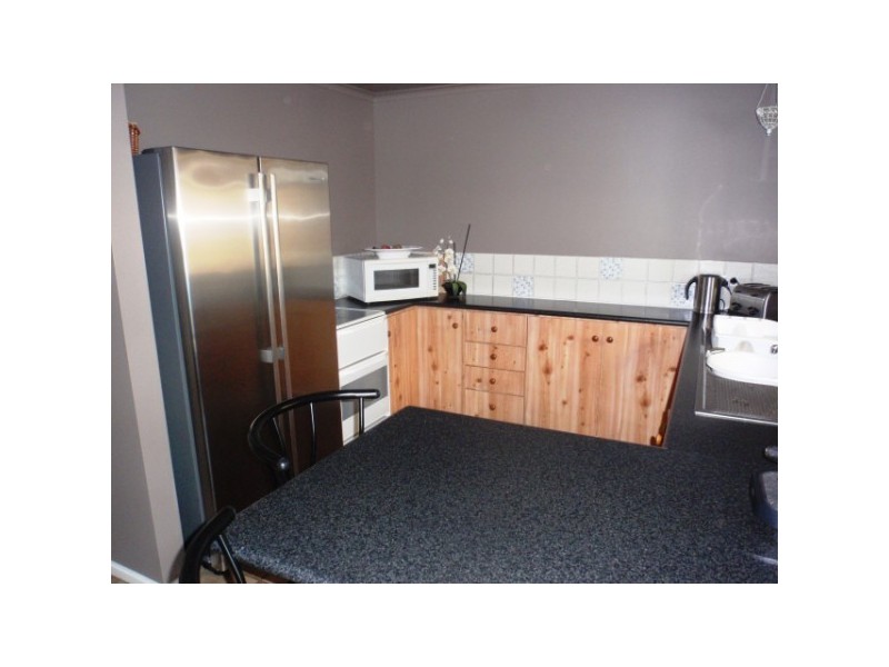 18 Eddington Close, Rangeway WA 6530