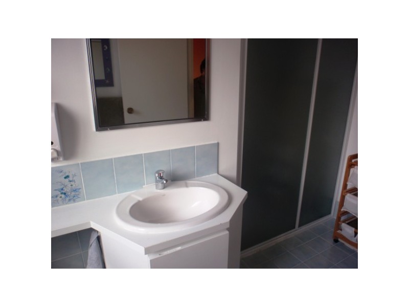 18 Eddington Close, Rangeway WA 6530