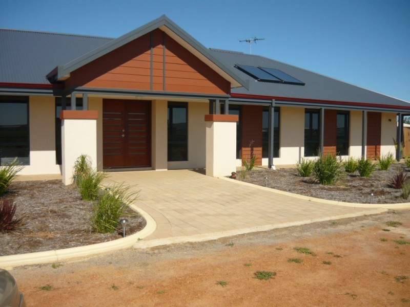 70 Eastlyn Drive, Deepdale WA 6532