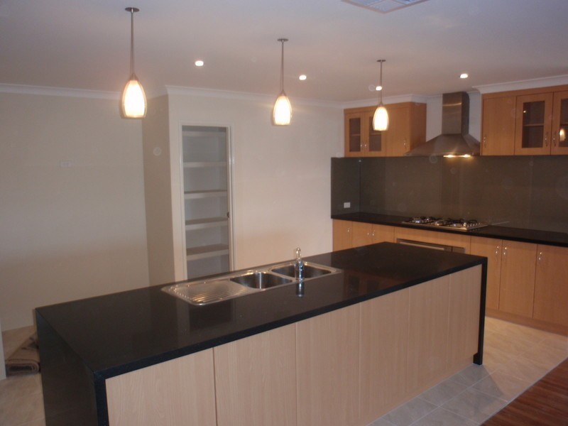 70 Eastlyn Drive, Deepdale WA 6532